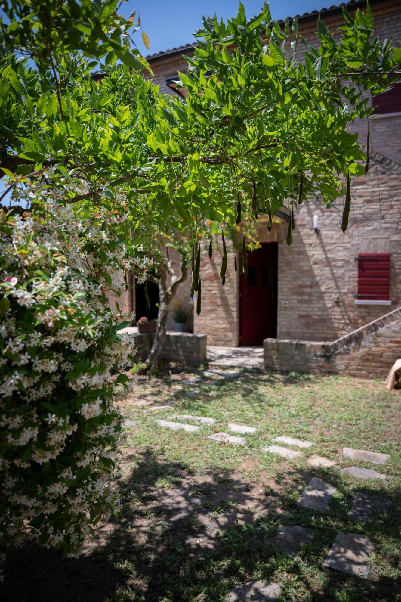 Casale Don Ambrosio Hotel Silvi Paese Exterior photo